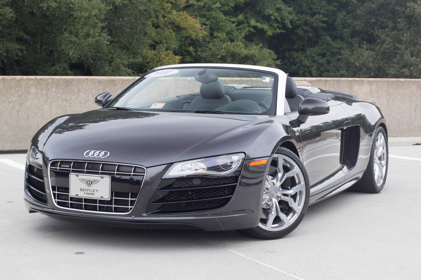 Эр 8. Audi r8 2011. Ауди r8 Spyder серая. 2011 Audi r8 Spyder Blueprint. R8 Spyder Audi a8 l.